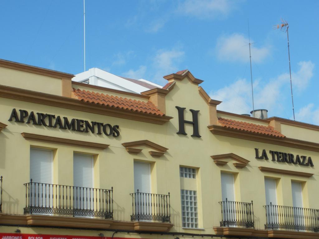 Apartamentos Turisticos La Terraza* Las Cabezas de San Juan Exterior photo